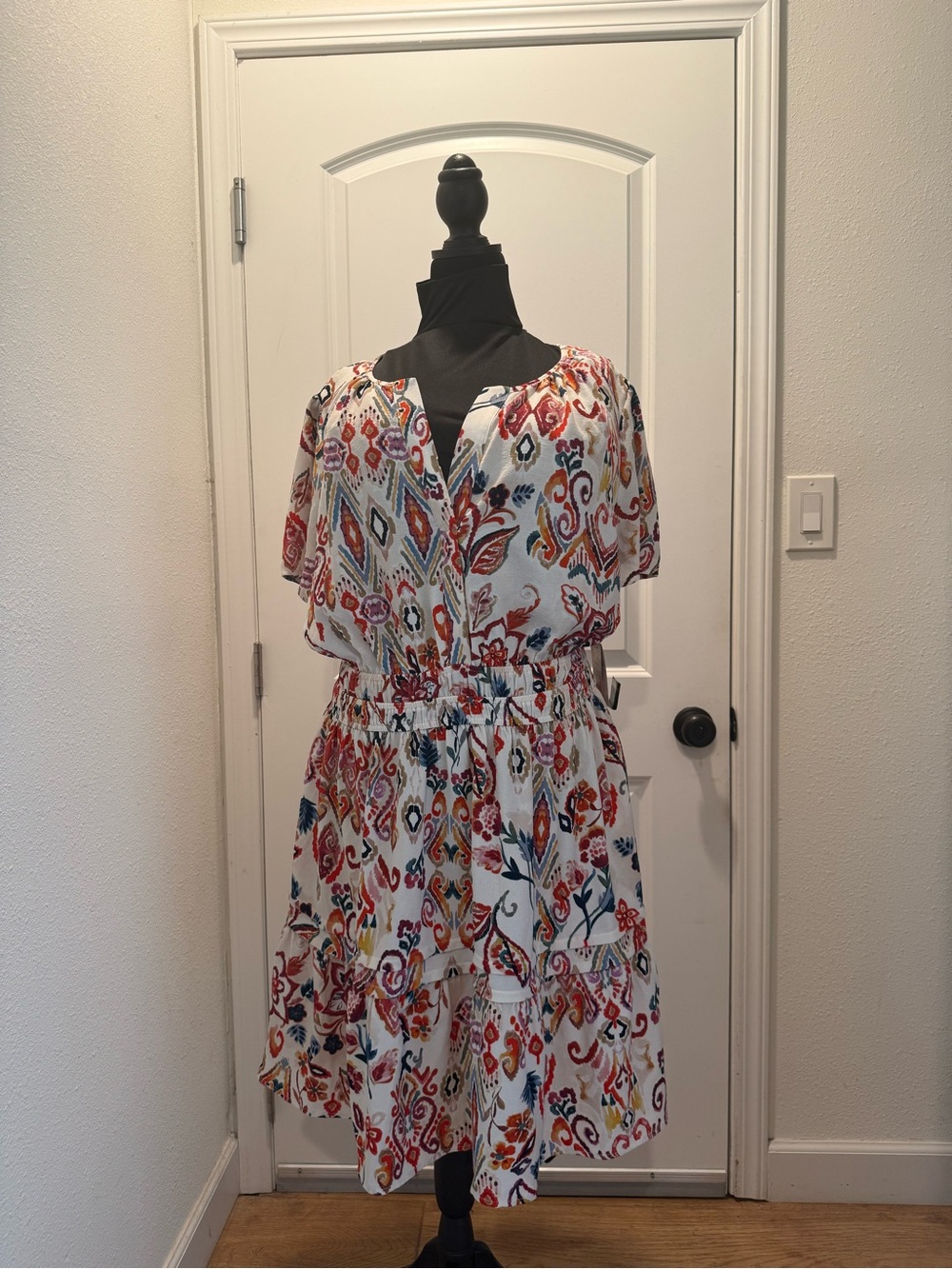 Be by Chetta Be White Floral Print Midi Dress with Elastic Waist Size 3X